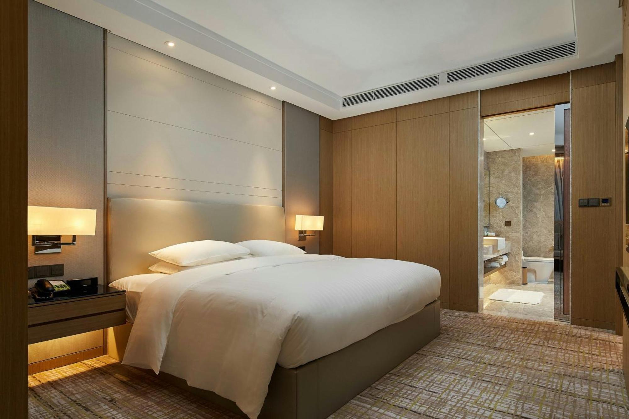 Courtyard By Marriott Xinchang Экстерьер фото