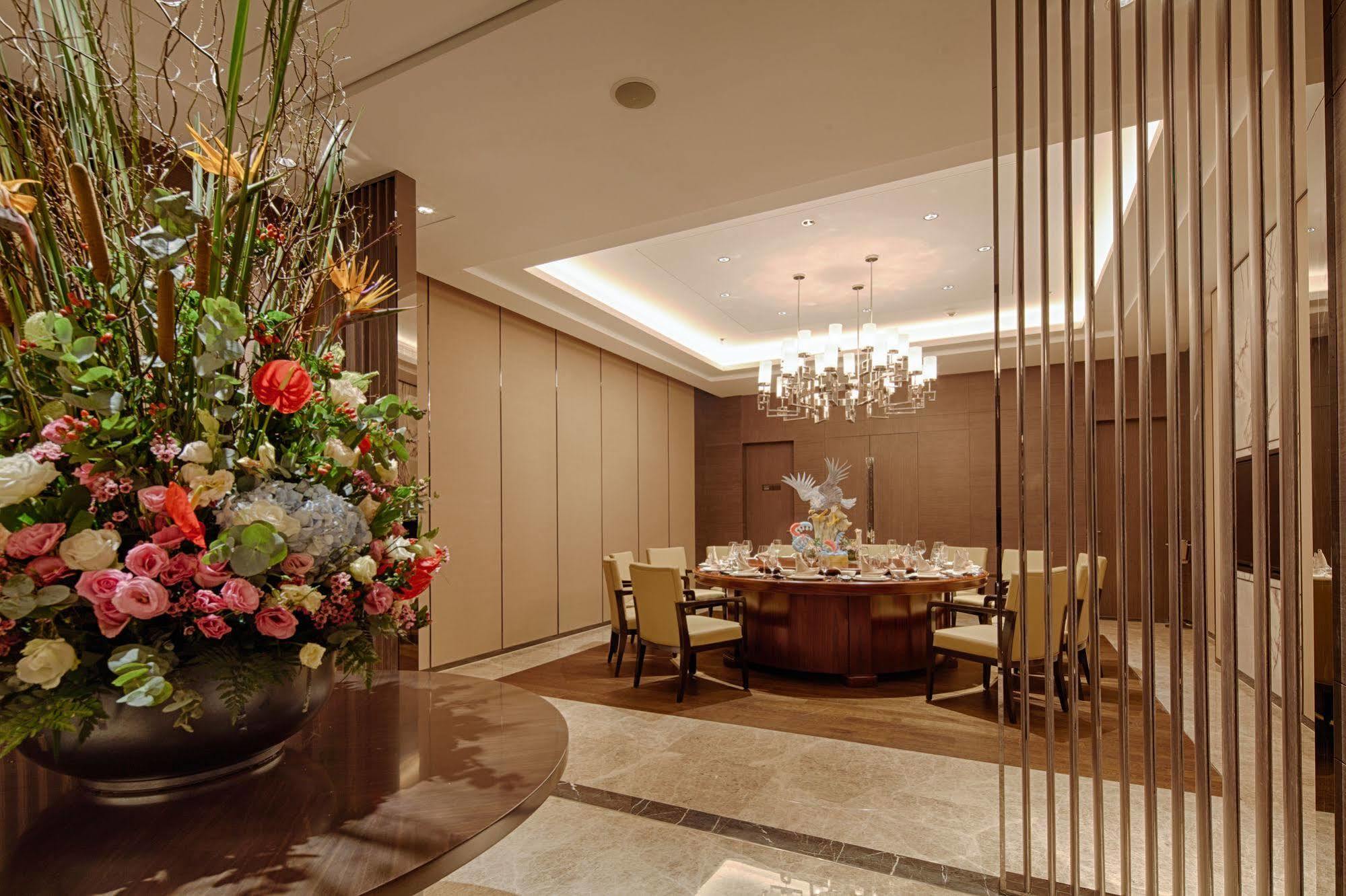 Courtyard By Marriott Xinchang Экстерьер фото