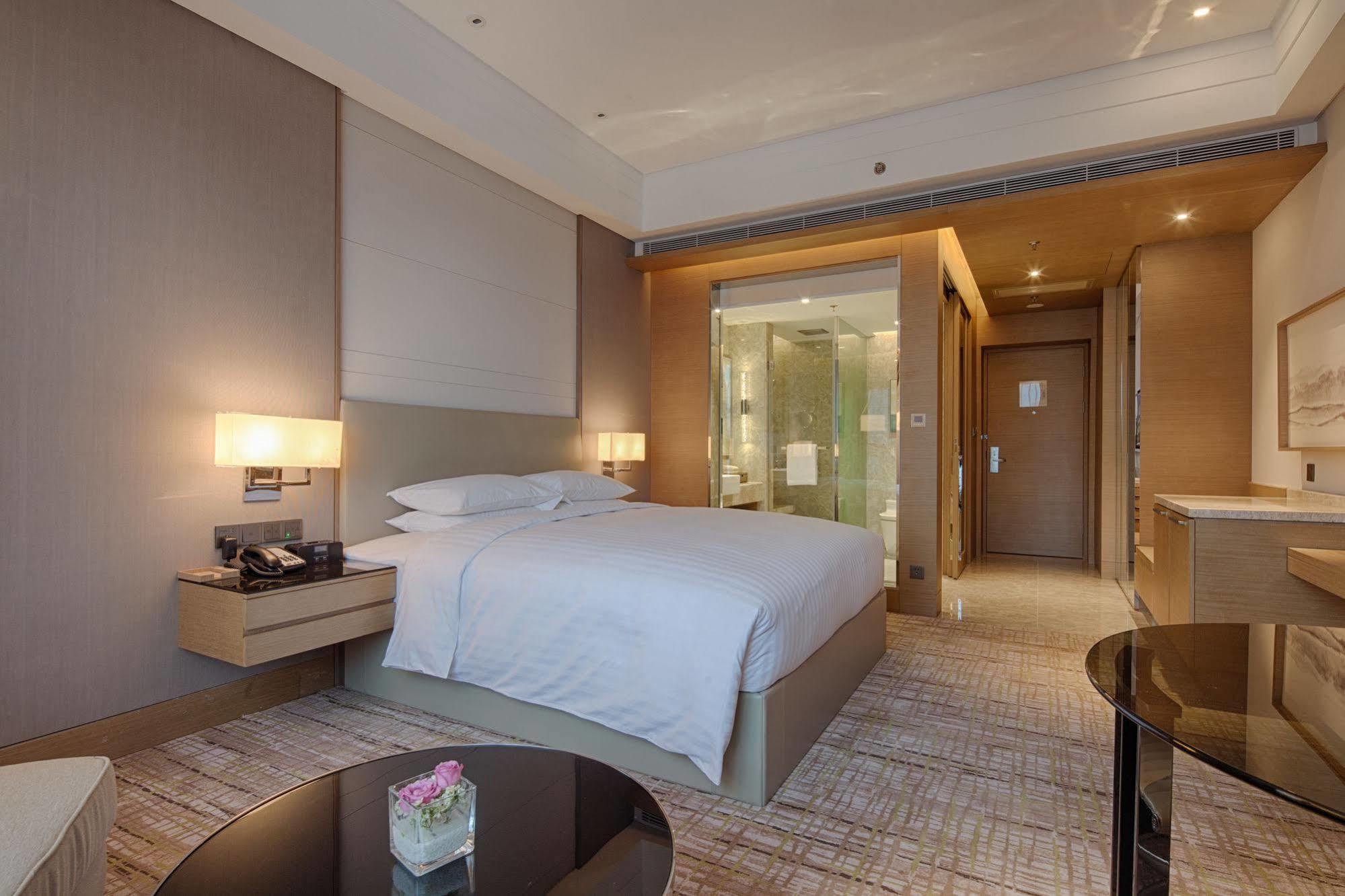 Courtyard By Marriott Xinchang Экстерьер фото